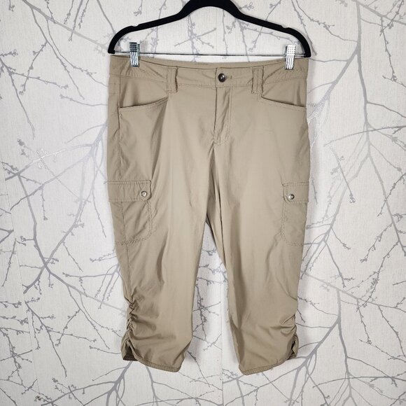 Eddie Bauer Travex Beige Mid Rise Cargo Capris w/ Ruched Detail - Picture 1 of 6